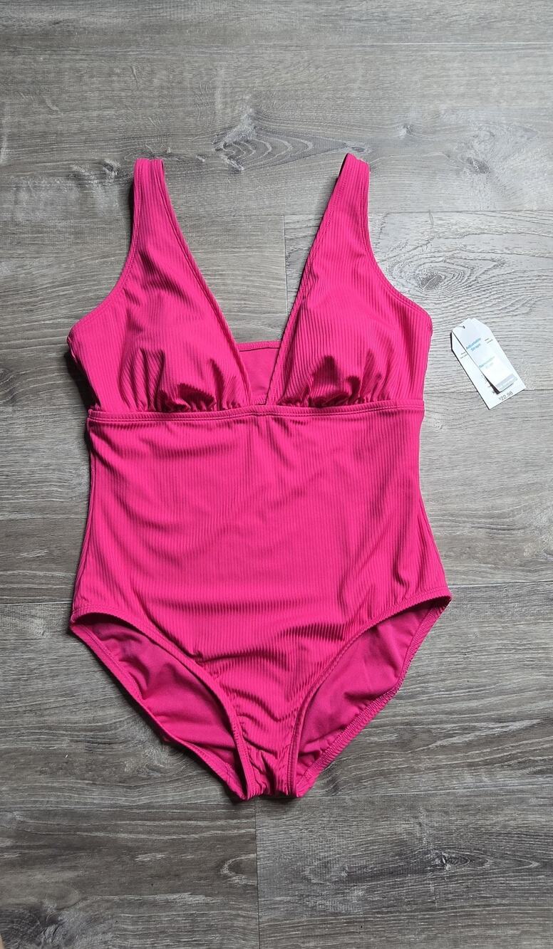 Time and Tru Women’s Hot Pink Ribbed One Piece Swimsuit Size L NWT